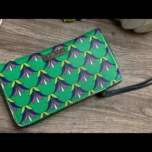 Vera Bradley wristlet